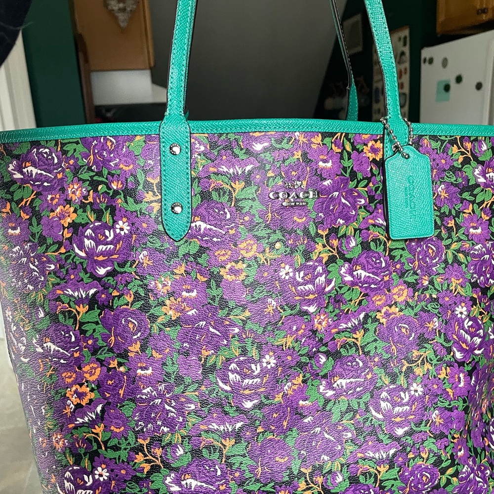Coach Floral City Tote Bag - Green and Purple- reversible - Picture 3 of 9